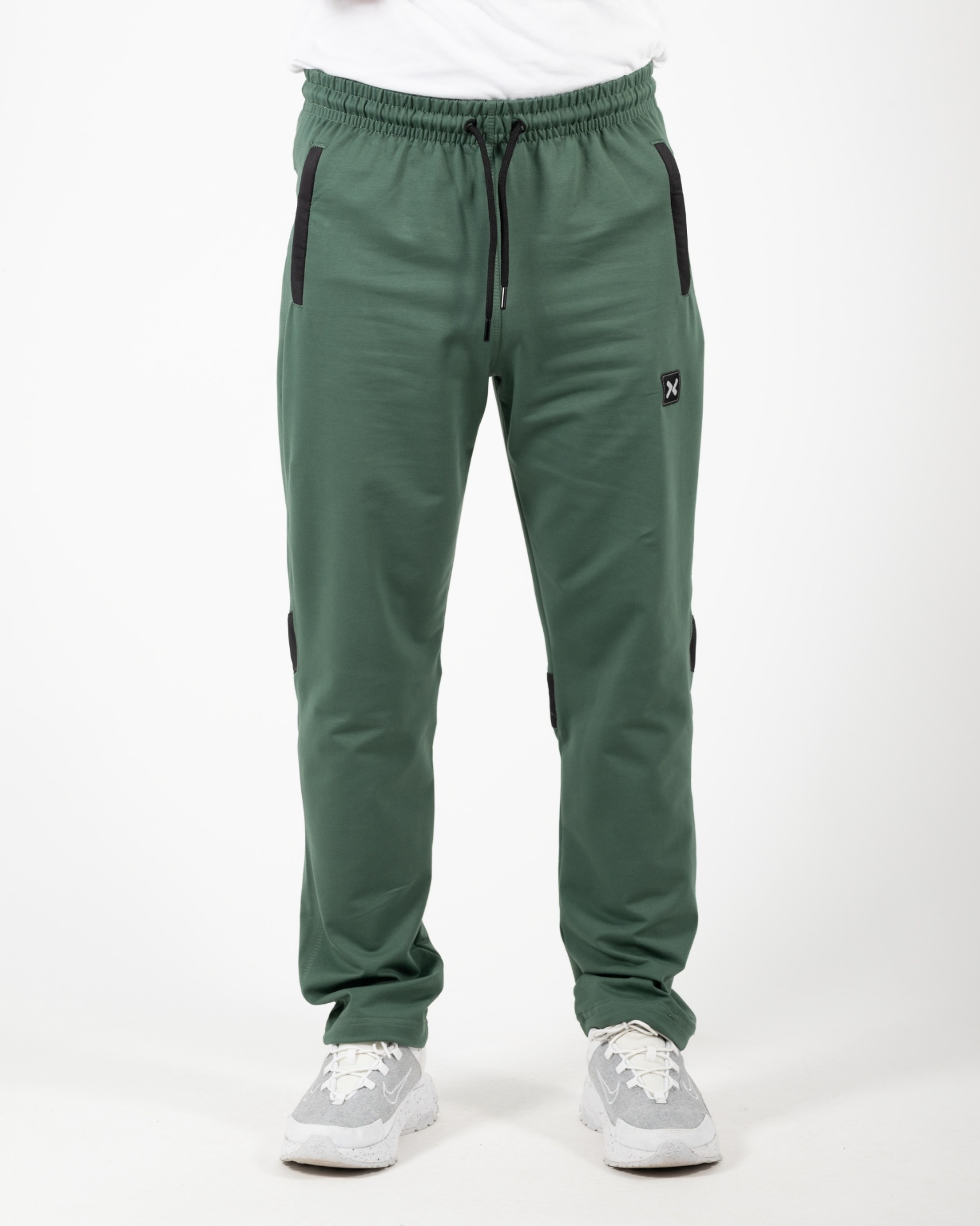 Slika Donji deo trenerke -  252 - DAFF ZELENA
