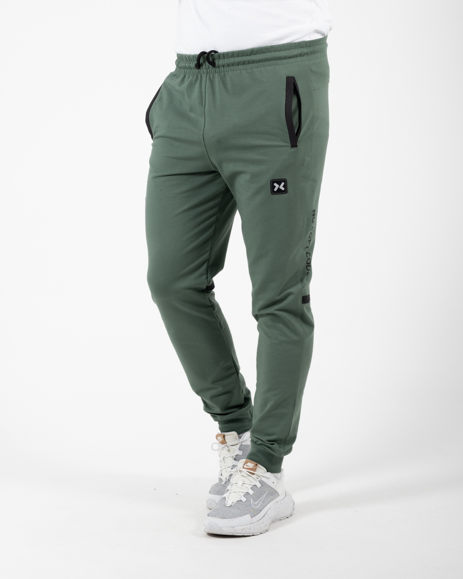 Slika Donji deo trenerke -  254 - ZELENA