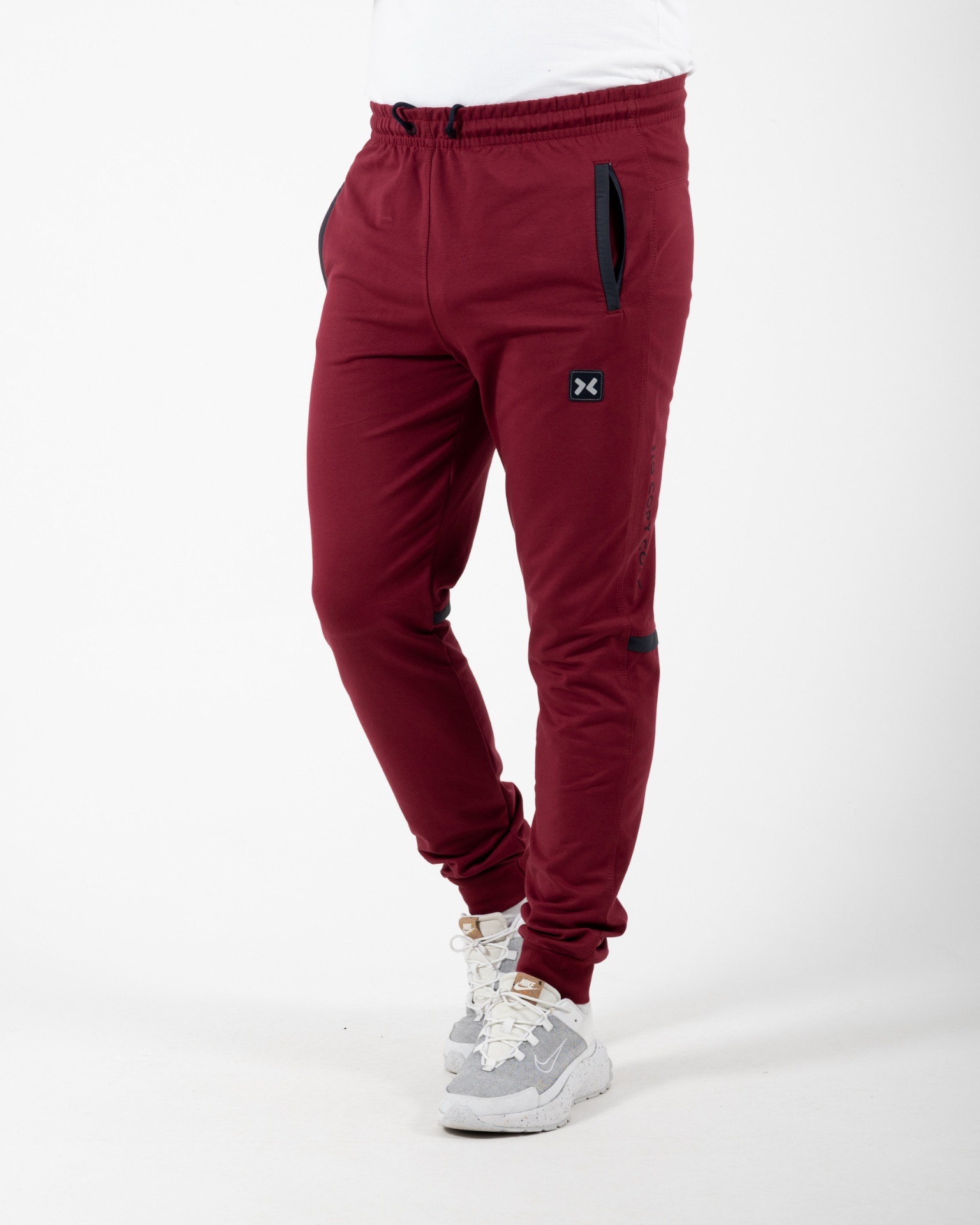 Slika Donji deo trenerke -  254 - BORDO