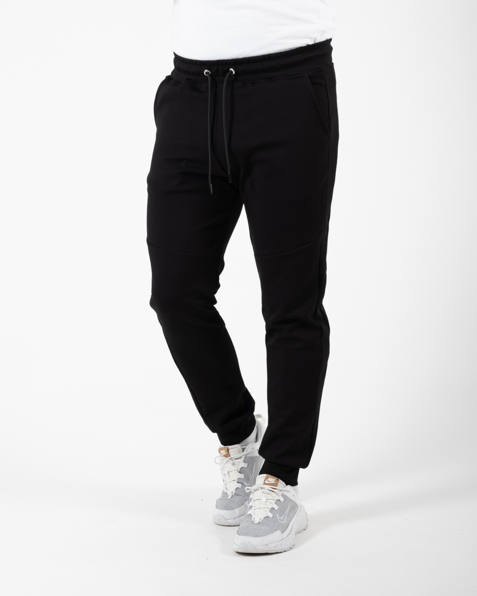 Slika Donji deo trenerke -  261 - CRNA