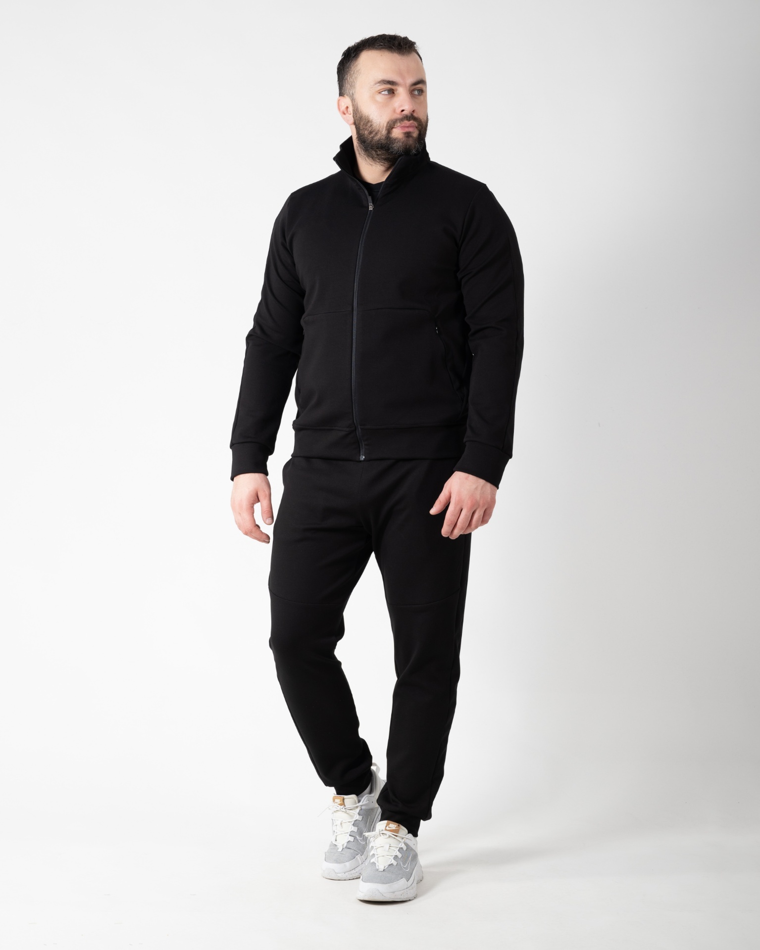 Slika Komplet trenerka - 261 - CRNA